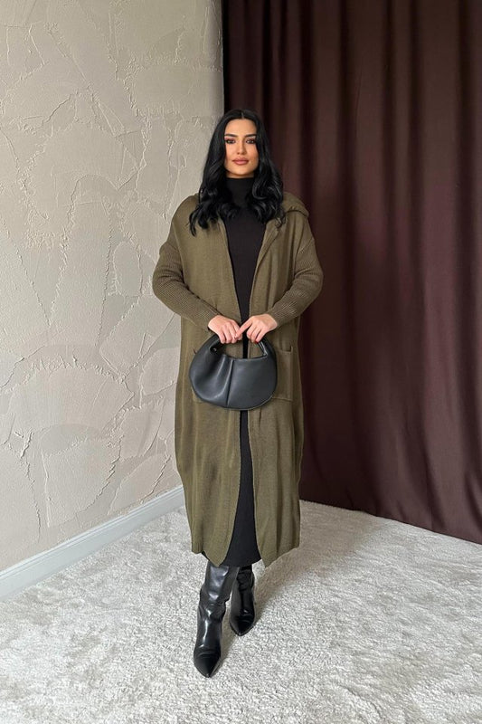 Haki Arkası Yazılı Hırka