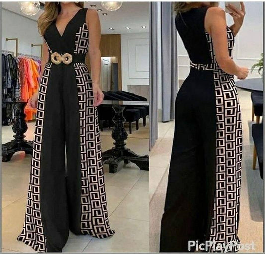 Kadın Göğüs Dekolteli Toka Detay Dijital Baskılı Tulum