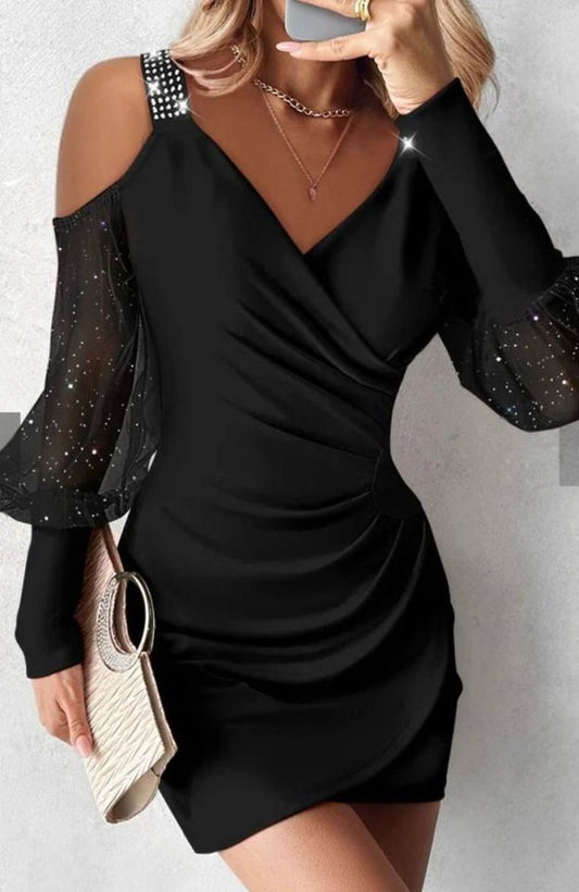 Kadın Kruvaze Yaka Omuz Ve Sırt Dekolteli Taş Detay Mini Elbise