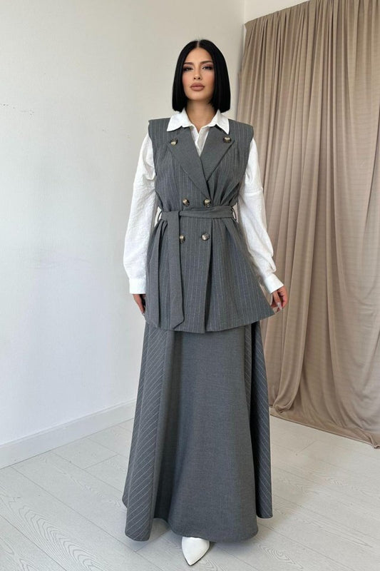 Gri Çizgili Uzun Çizgili Yelek Ve Etek Takım
