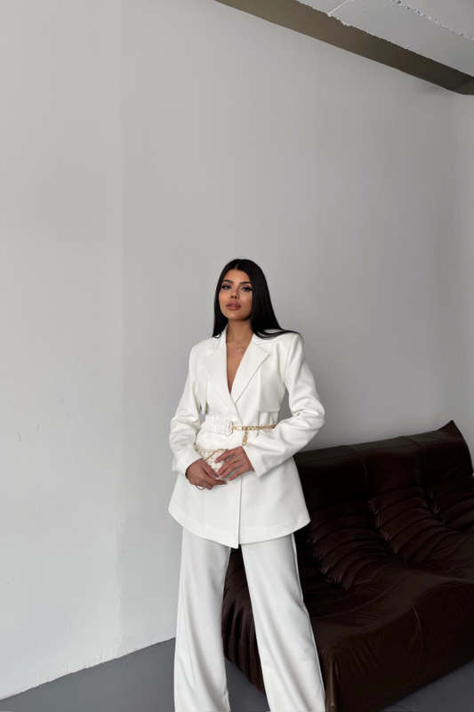 CEKET PANTOLON TAKIM TASARIM ZİNCİRKEMER DETAYLI - Beyaz