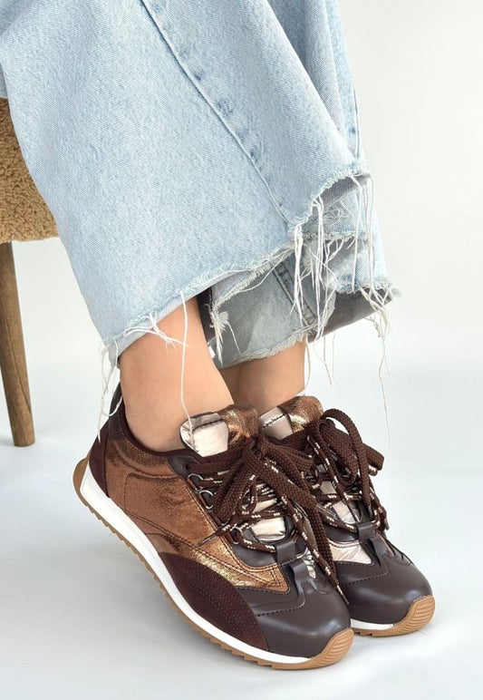 Reat Kahverengi Cilt Bağcıklı Paraşüt Detaylı Spor Ayakkabı