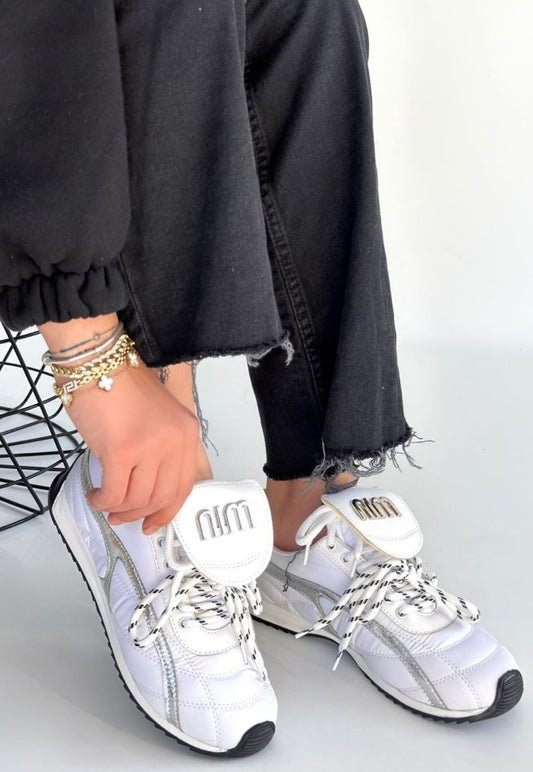 Dissa Beyaz Cilt Bağcıklı Paraşüt Detaylı Spor Ayakkabı