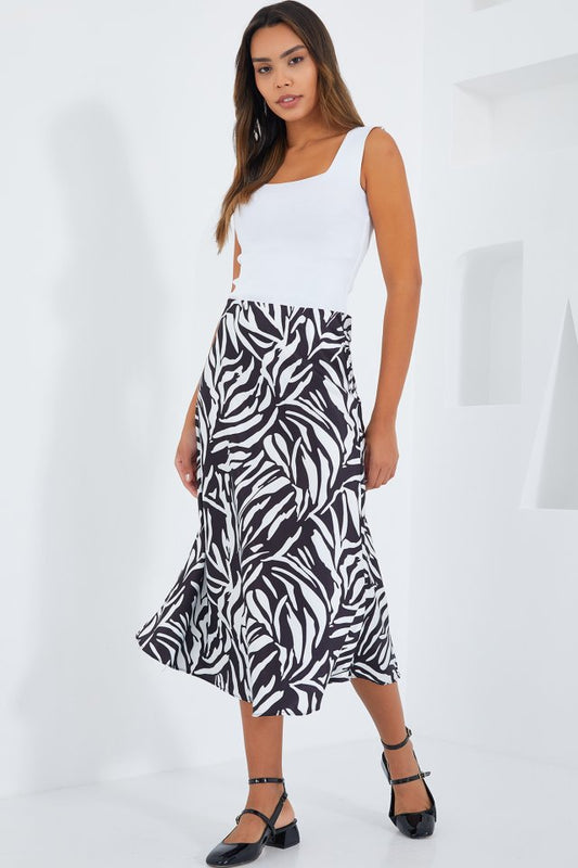 Siyah Beyaz Desenli Saten Etek 15806