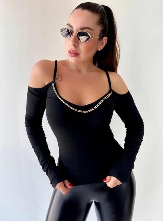 Kadın Omuz Dekolteli Zincir Detay Bluz
