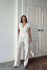 KETEN PULLU KRUVAZE BAĞLAMALI BLUZ - PANTOLON TAKIM - Ham