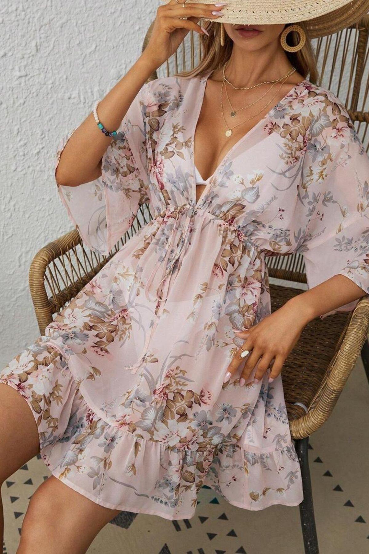 Çok Renkli Çiçek Desenli Bel Bağcıklı Pareo P-3001