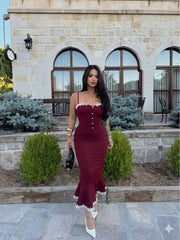 Kadın Güpür Dantel Detaylı Gizli Fermuarlı Midi Boy Elbise