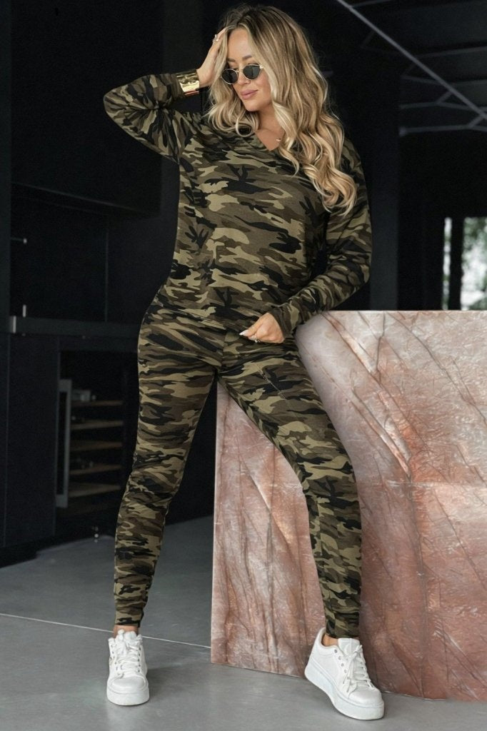 Kadın Uzun Kollu Kapşonlu Kamuflaj Desenli Bluz Ve Pantolon Tayt Ikili Takım
