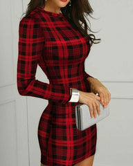 Kadın Uzun Kollu Yarım Balıkçı Yaka Ekose Desen Mini Dalgıç Elbise