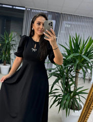 Kadın Kısa Kollu Bisiklet Yaka Fiyonk Broşlu Midi Janjan Krep Elbise