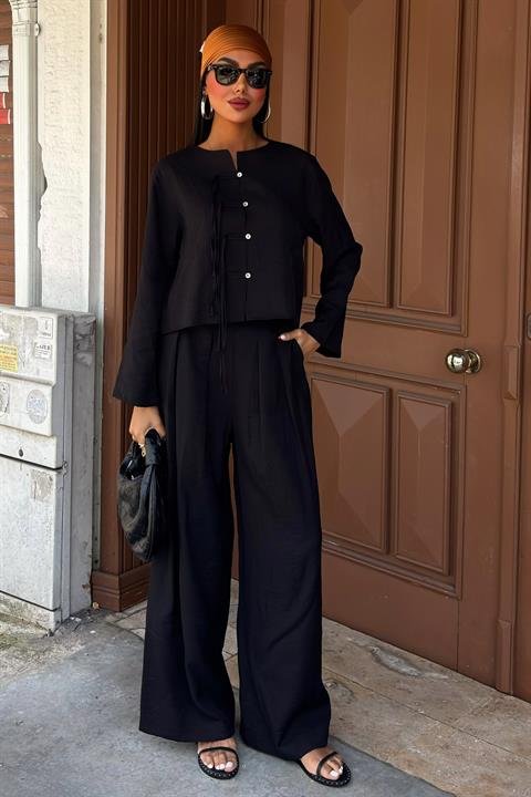 Önü İnce Kordon Detaylı Ve Double Paça Pantolonlu Takım 10180