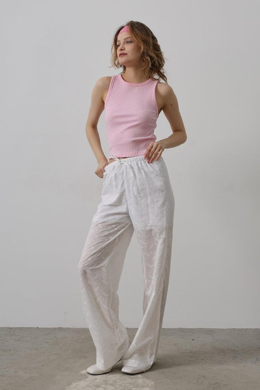 Beli Bağlamalı Brode Pantolon - Beyaz