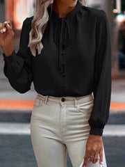Kadın Uzun Kollu Yakalı Yakadan Bağcıklı Düğmeli Sandy Bluz