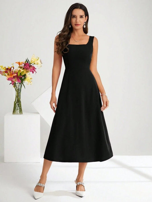 Kadın Askılı Kare Yakalı Midi Ithal Krep Elbise