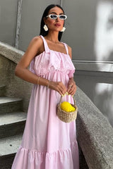 Etek Ucu Brode Nakışlı Boyundan Bağlamalı Elbise 2881