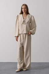 İşlemeli Bebe Yakalı Pantolon Takım - Taş