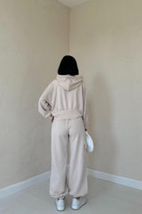 Bej Kapüşonlu Sweatshirt Ve Kargo Pantolon Takım