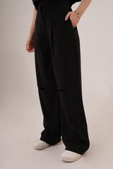 Cepli Düğmeli Bluz Ve Diz Detaylı Pantolon Gri İkili Takım