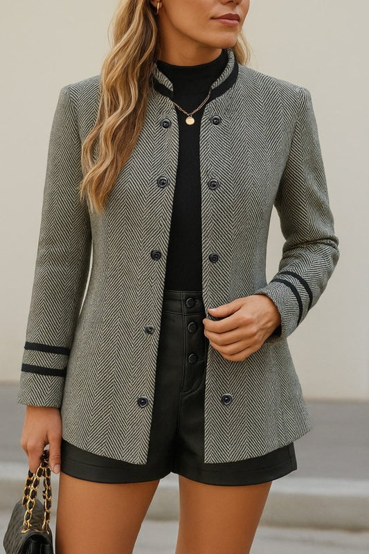 Kadın Uzun Kollu Hakim Yaka Düğme Detaylı Mini Dokuma Ceket