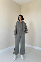 Bej Kapüşonlu Sweatshirt Ve Kargo Pantolon Takım