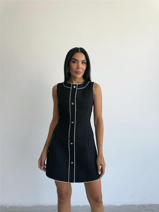 CHANEL KUMAŞ KISA ÖNDEN DÜĞMELİ ELBİSE - Siyah