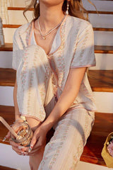 Çok Renkli Fransız Esintili Zarif Pijama Takımı 7325