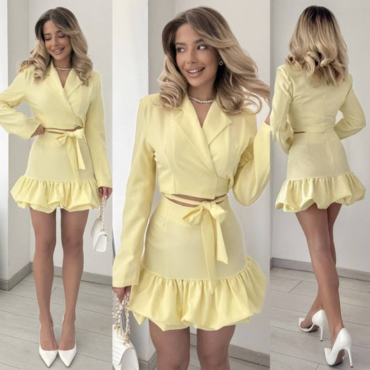 Kadın Manşet Yaka Detay Göbek Bağcıklı Ceket Ve Volanlı Etek Takım