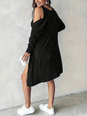 Kadın Askılı Yuvarlak Yakalı önü Düğmeli şardonlu Kaşkorse Mini Elbise Ve Kısa Ceket