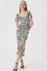 2396 Yırtmaçlı Yazlık Örme Elbise - Bisküvi