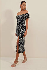 2396 Yırtmaçlı Yazlık Örme Elbise - Bisküvi