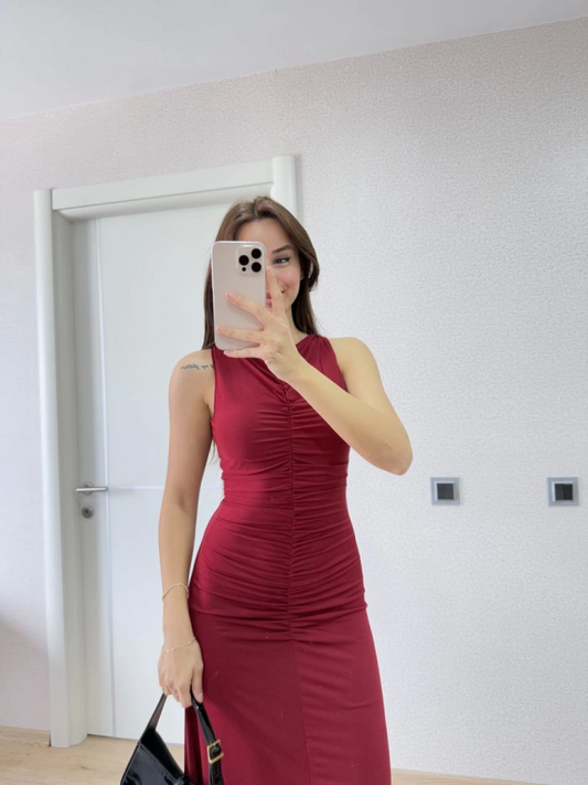 Kolsuz Büzgülü Uzun Elbise - Kırmızı