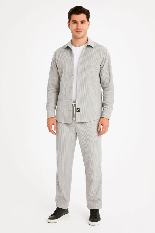 Erkek Kadife Oversize Takım – Gömlek Ve Pantolon İkili Set Füme Corduroy Şıklığı, Rahat Ve Zarif Duruş Yumuşak Dokulu Kadife Kumaş, Düğmeli Gömlek Üst Ve Lastikli Pantolon Alt Parça Ile Gün Boyu Konfor- Gri
