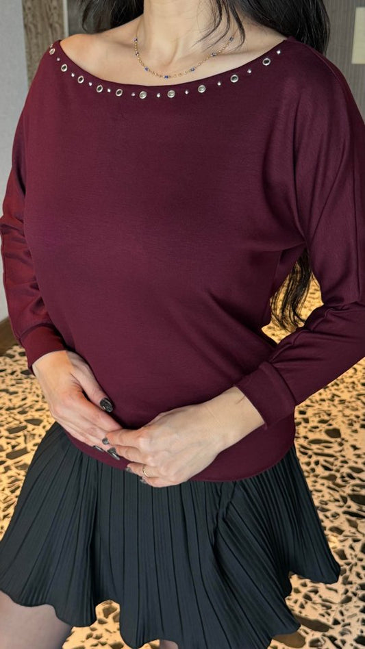 Kadın Uzun Kollu Kayık Yaka Kuş Gözü Detay Bluz