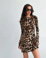 Kadın Uzun Kollu Sırtı Açık Bağlamalı Leopar Desenli Kısa Dalgıç Elbise
