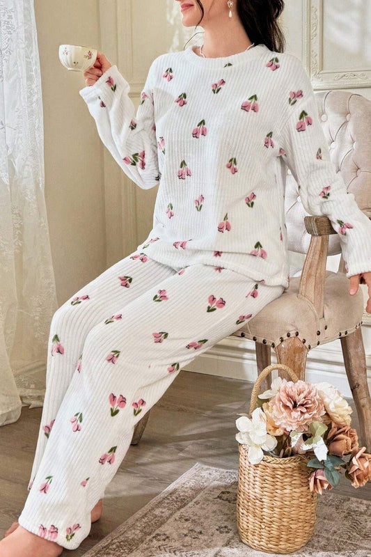 Kırık Beyaz Çiçek Desenli Pamuklu Pijama Takımı 7081