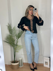 Kadın Uzun Kollu V Yakalı Leopar Detaylı Krep Bluz