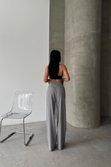 KAPALI GENİŞ PİLE CEP KAPAK DETAYLI PANTOLON - Gri