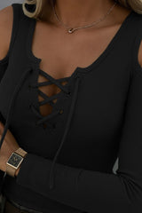 Kadın Omuzlardan Açık Uzun Kollu Bağcıklı Kaşkorse Bluz