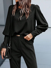 Kadın Uzun Kollu Yuvarlak Yakalı Düğmeli Ithal Krep Bluz