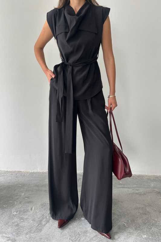 TENCEL MODAL KOLSUZ BLUZ KAPALI CEP DETAYLI DÖKÜMLÜ - PANTOLON TAKIM - Siyah