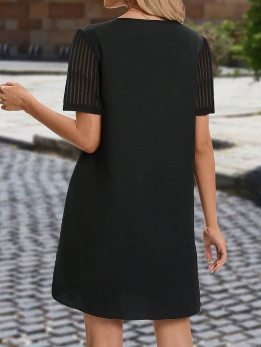 Kadın Kısa Kollu V Yakalı Kısa Janjan Krep Elbise