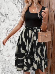 Kadın Askılı Yuvarlak Yakalı Belden Kuşaklı Zikzak Desenli Süprem Elbise