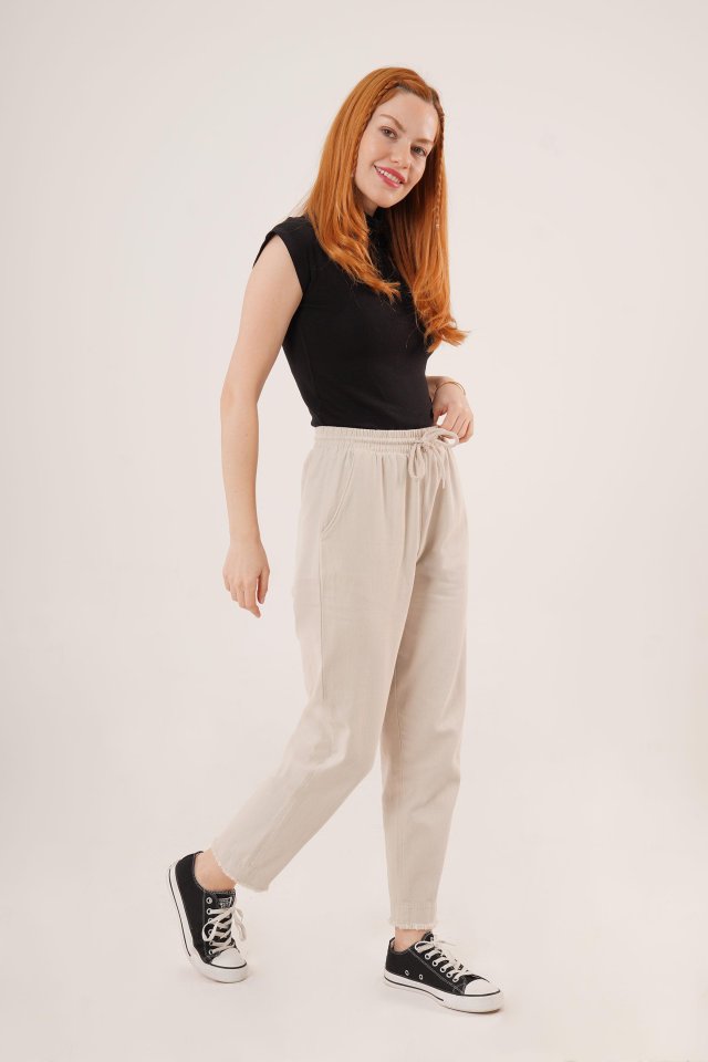 Cepli Belden Bağlamalı Paça Detaylı Haki Pantolon