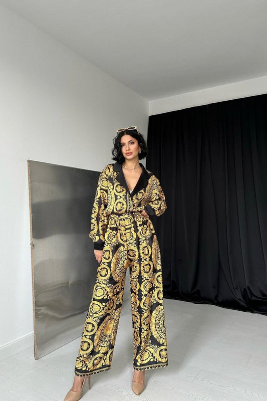 Sarı Gömlek Ve Baskılı Pantolon Takım