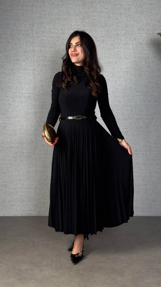 Kadın Uzun Kollu Balıkçı Yaka Kemersiz Pileli Uzun Sandy Elbise