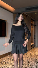 Kadın Uzun Kollu Kayık Yaka Kuş Gözü Detay Bluz