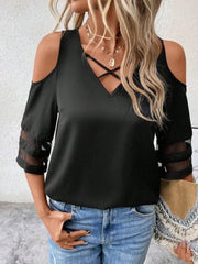 Kadın Kısa Kollu V Yakalı Soğuk Omuz Kolda Ip Detaylı Kolda şifon Tül Detaylı Janjan Krep Bluz