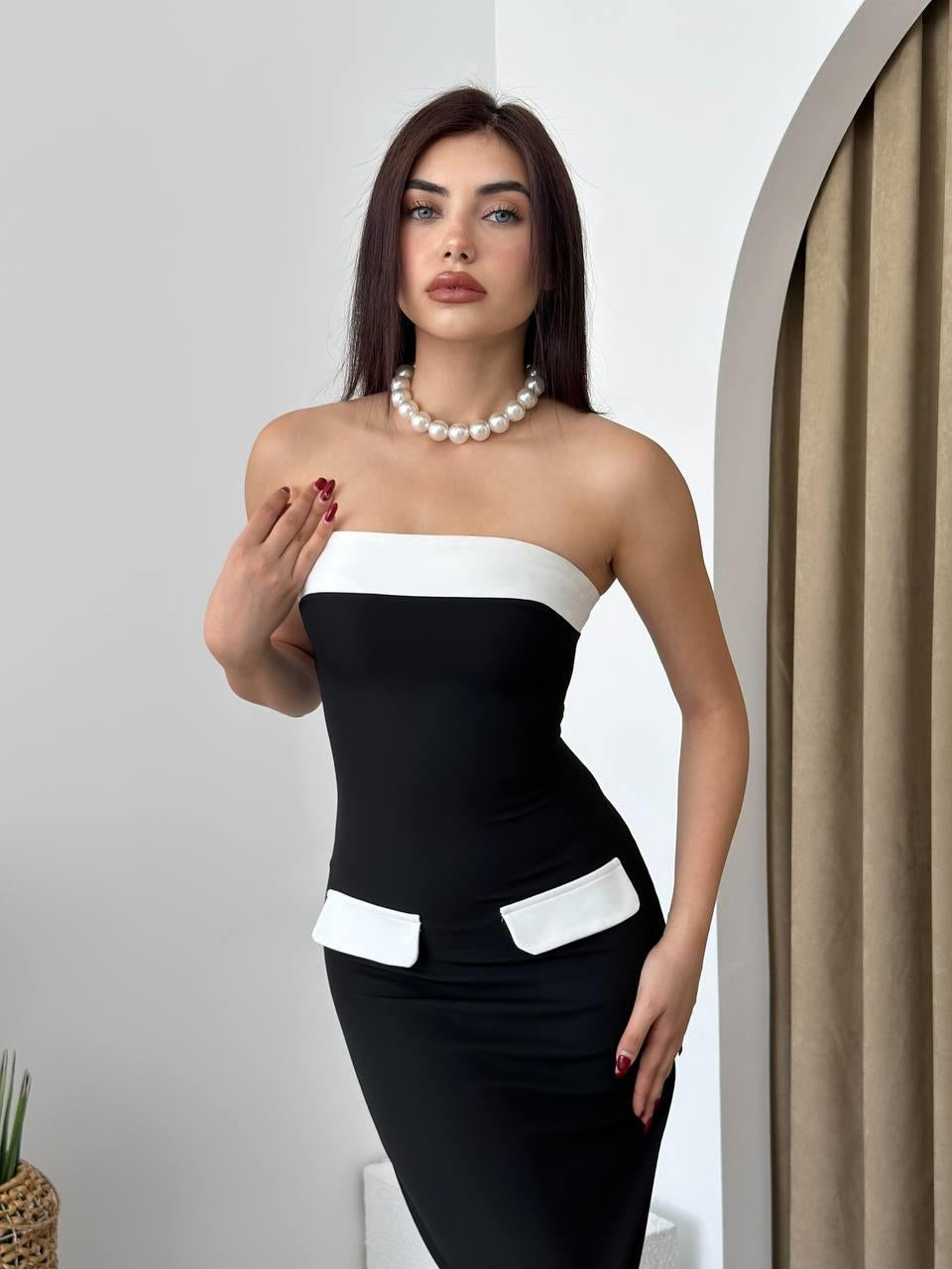 Cep Detaylı Straplez Elbise