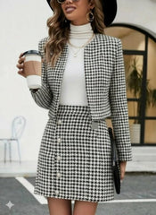 Kadın Uzun Kollu önü Açık Dokuma Ceket Ve Mini Etek Ikili Takım